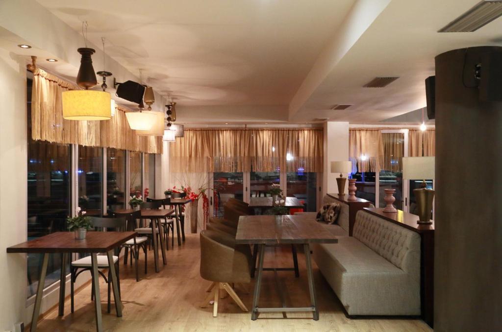 Elisso Hotel Kiméria Kültér fotó