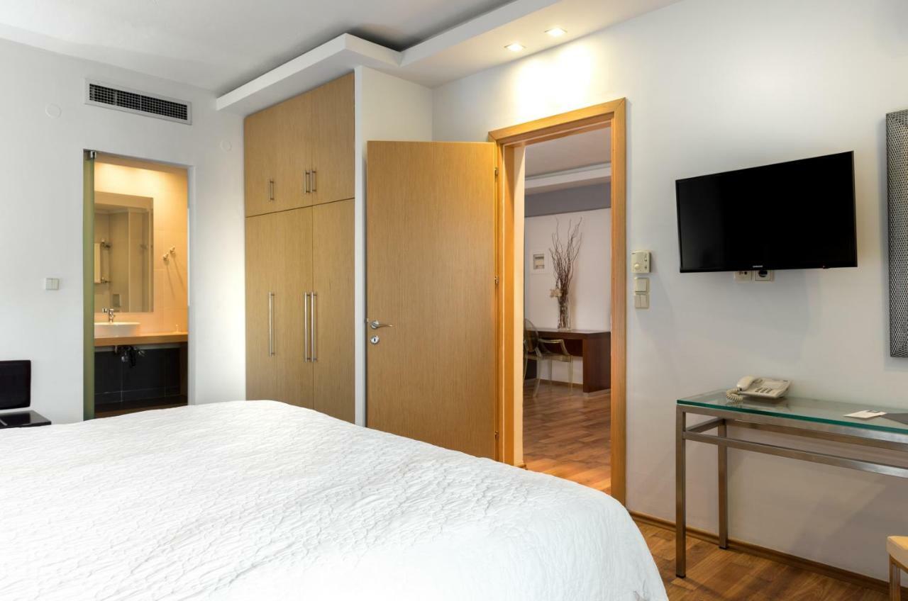 Elisso Hotel Kiméria Kültér fotó