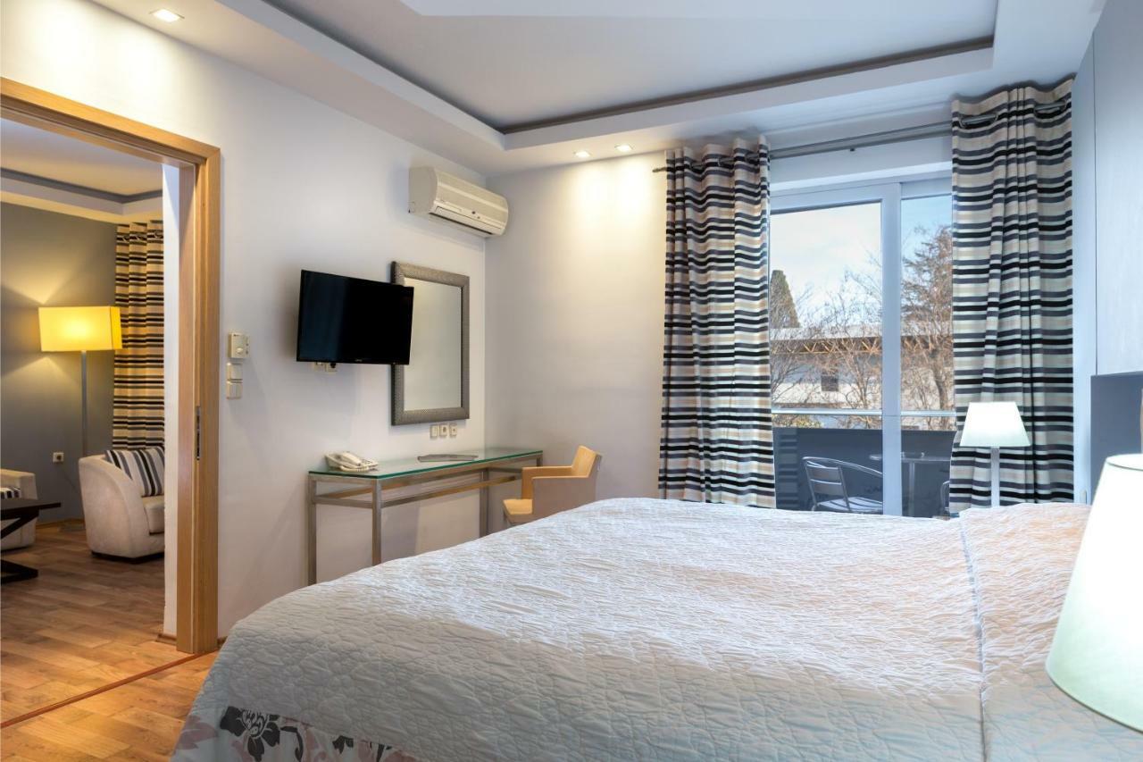 Elisso Hotel Kiméria Kültér fotó